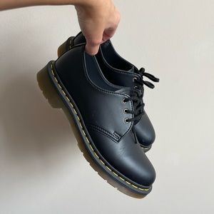 New Dr. Martens Vegan 1461 Felix Oxford Shoes
